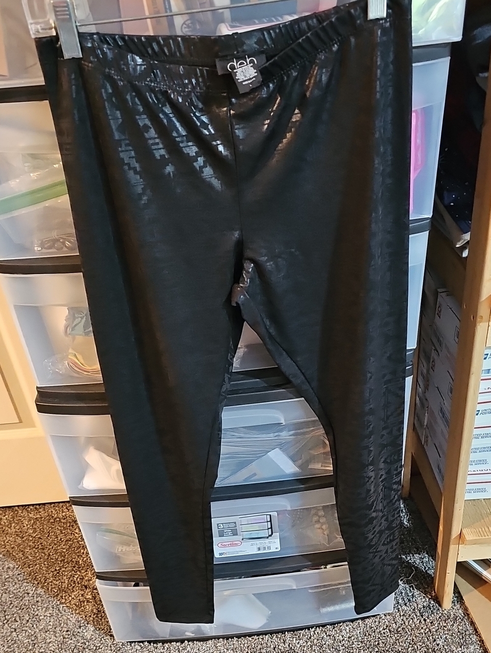 Deb Shiny Black  Leggings Large
